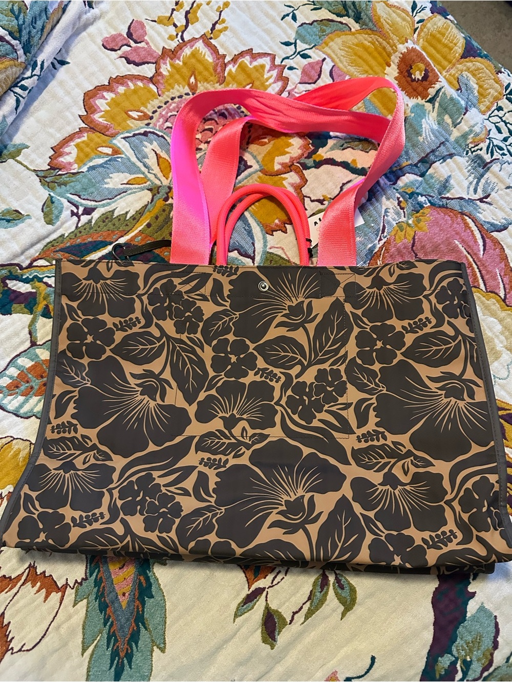 ALOHA Collection Heipua Carry It All bag NWT Limited 12 year Anniversary Release - Picture 6 of 11